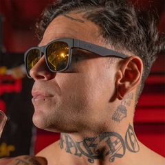 Óculos de Sol Unissex GoodrBeelzebub's Bourbon Burpees - Foto 2