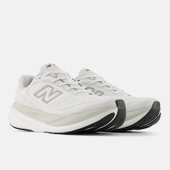 Tênis Feminino New Balance Infinion 1080 v15 - Foto 4