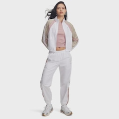 Jaqueta Sportstyle Under Armour Icon Crinkle Feminina - Foto 4