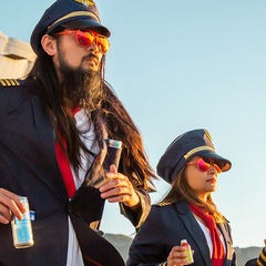 Óculos de Sol Goodr - Captain Blunt's Red-Eye - Foto 4