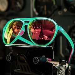 Óculos de Sol Goodr - Kitty Hawkers Ray Blockers - Foto 5
