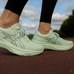 Tênis Feminino ASICS GT-2000 14 + 1 Par de Meia - Foto 8