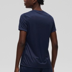 Camiseta Umbro Legacy - Feminina - Foto 3