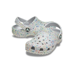 Sandália Crocs Classic Glow Paint Splatter Clog K - Infantil - Foto 4