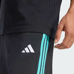 Bermuda adidas Mercedes AMG Petronas DNA Masculina - Foto 5