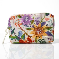 Necessaire Farm Ora Bolas G Wellness Nas Nuvens Original - Foto 1