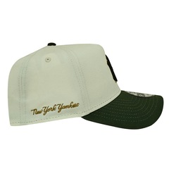 Boné New Era 9FORTY AF New York Yankees Metallic Aba Curva - Foto 4
