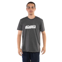 Camiseta Diadora 504 Esportiva - Masculina - Foto 1