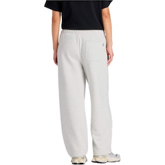 Calça Moletom Fleece Trackside New Balance - Feminina - Foto 2