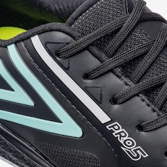 Chuteira Futsal Umbro Pro 5 Bump - Adulta - Foto 7