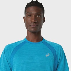 Camiseta ASICS Road SS Top Masculina - Foto 5