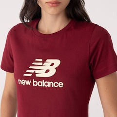 Camiseta New Balance Essentials Feminina - Foto 4