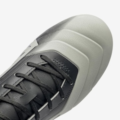 Chuteira de Campo Adulto Umbro Attak Iii - Foto 9