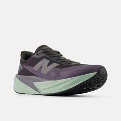 Tênis Feminino New Balance Fuelcell Rebel V5 - Foto 4