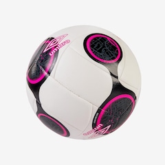 Bola de Futebol de Campo Umbro Neo Swerve Club Fb - Foto 2