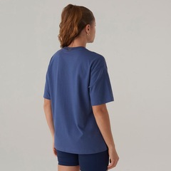 Camiseta New Balance Oversized Small Logo Feminina - Foto 3