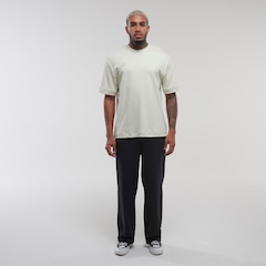 Camiseta Umbro Steam - Masculina - Foto 5