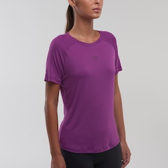 Camiseta Umbro Essential Feminina - Foto 2