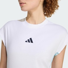 Camiseta Adidas Essentials Três Listras Feminina - Foto 5
