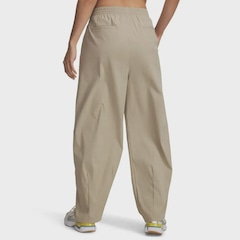 Calça Sportstyle Under Armour Unstoppable Pleat - Feminina - Foto 3