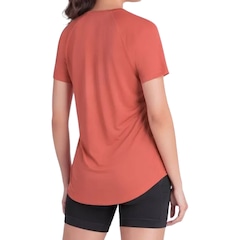 Camiseta Regata Runner 2 Olympikus - Feminina - Foto 4