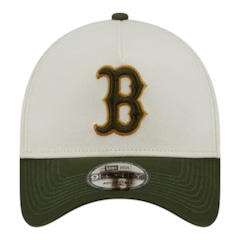 Boné Masculino New Era 940AF Metallic Boston Red Sox Off White Aba Curva - Foto 3