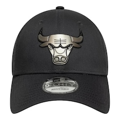 Boné Masculino New Era Metallic 940 Chicago Bulls Aba Curva - Foto 3