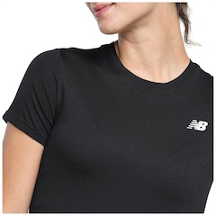 Camiseta New Balance Sport Essentials Feminina - Foto 3