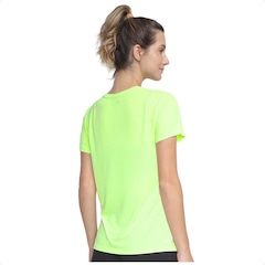 Camiseta New Balance Sport Essentials Feminina - Foto 3