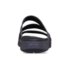 Sandália Crocs Getaway Glimmer Strappy - Unissex - Foto 6