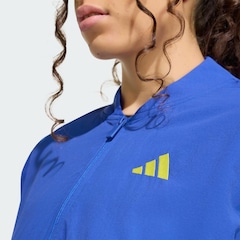 Jaqueta Corta-vento de Malha adidas Essentials Três Listras Feminina - Foto 5