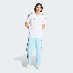 Calça adidas em Malha e Bainha Aberta Essentials Três Listras Masculina - Foto 4