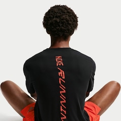 Camiseta Nike Aeroswift Running Masculina - Foto 2
