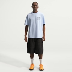 Camiseta Nike Sportswear Swoosh Sounds Unissex - Foto 4