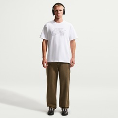 Camiseta Nike SB Logo Fill Unissex - Foto 4