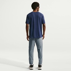 Camiseta Dri-FIT Nike UV Miler Masculina - Foto 5