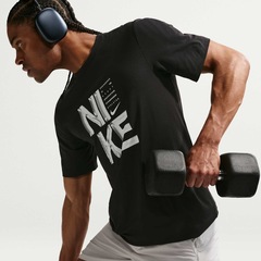 Camiseta Dri-FIT Nike Hyverse Masculina - Foto 2