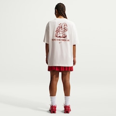 Camiseta Nike Sportswear Classic OC10 Feminina - Foto 5