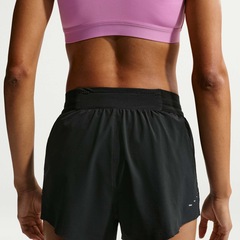 Shorts Nike Swift Feminino - Foto 3