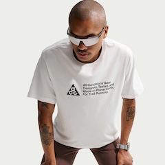 Camiseta Nike ACG Trail Masculina - Foto 3