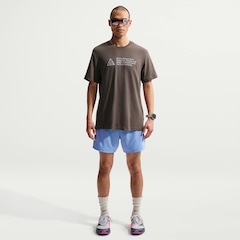 Camiseta Nike ACG Trail Masculina - Foto 4