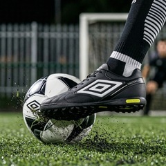 Kit Chuteira Society Adulto Umbro Adamant Masterclass Club e Meião - Foto 7