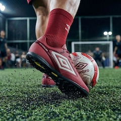 Kit Chuteira Society Adulto Umbro Adamant Masterclass Club e Meião - Foto 7