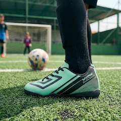 Chuteira Society Infantil Umbro Kick Jr - Foto 7