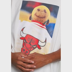 Camiseta Chicago Bulls Mitchell & Ness Oversized Masculina - Foto 3