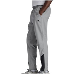 Calça New Balance Utility Woven Masculina - Foto 3