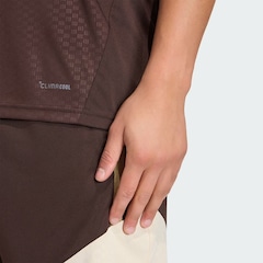 Camiseta Regata do Flamengo Treino adidas com Patrocínio 2026  - Masculina - Foto 4