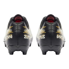 Chuteira de Campo Adulto Umbro Invictus - Foto 5