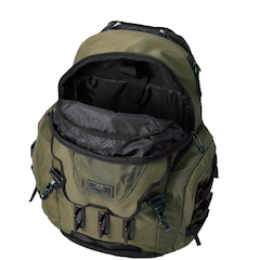 Mochila Oakley Bathroom Sink 23 - Litros - Foto 4