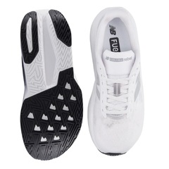 Kit Tênis New Balance Rebel V5 e Meia - Masculino - Foto 2